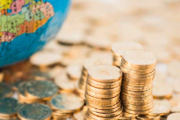 给外卖骑手交五险一金，不是唯一正确的解决方案(2025年03月01日)