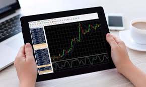 给外卖骑手交五险一金，不是唯一正确的解决方案(2025年03月01日)